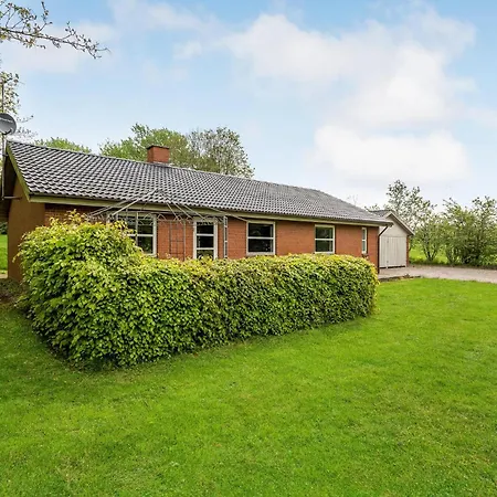Pet Friendly In With Wifi Nørre Alslev
